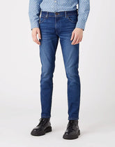 Męskie Spodnie Wrangler Larston Jeansowe Special W18SU829E 112320054